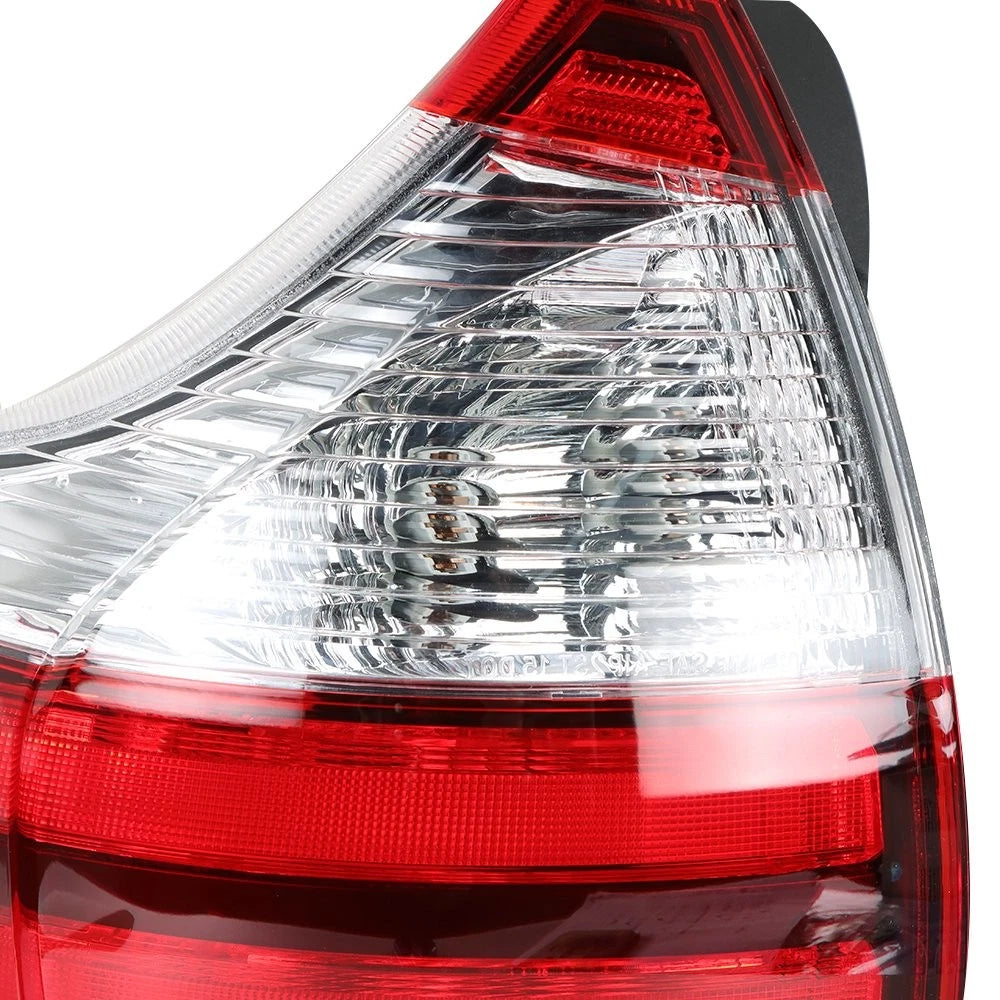 Left Driver Side Tail Light Brake Lamp for Toyota Sienna (2015–2020) 8156008050, TO2804123
