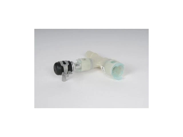 Heater Hose Fitting for Chevrolet Silverado 3500 HD (2007–2014) 42525CPZX