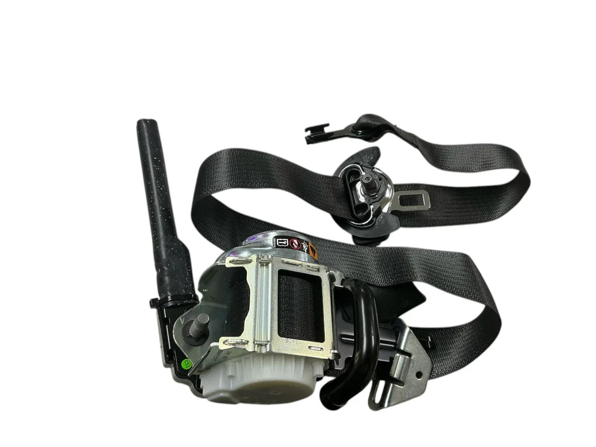 Front Left Seat Belt for Hummer EV (2022–2025) - Black 87836496