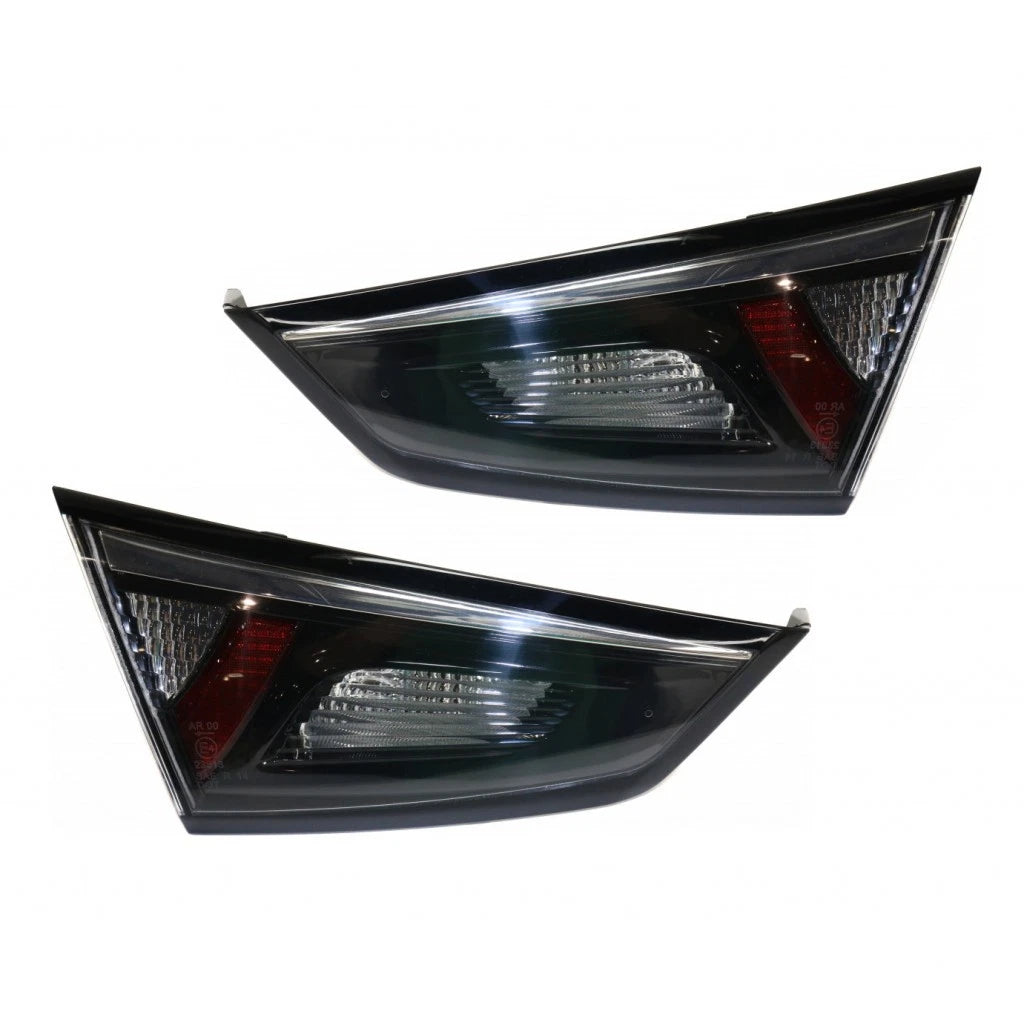 Set of 2 OEM Tail Lights for Toyota Yaris (2016–2020) LLX-PAIR-TO2802132OE-CL360A70, TO2802132