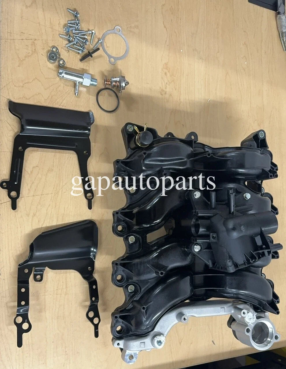 Engine Intake Manifold Upper for Ford E150 E250 F150 (2007–2008)