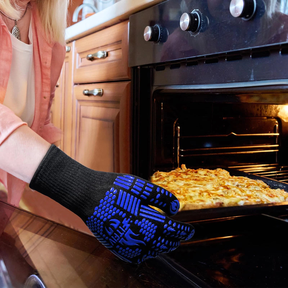 Heat Resistant BBQ Gloves 1472F Silicone Non-Slip Oven Mitts