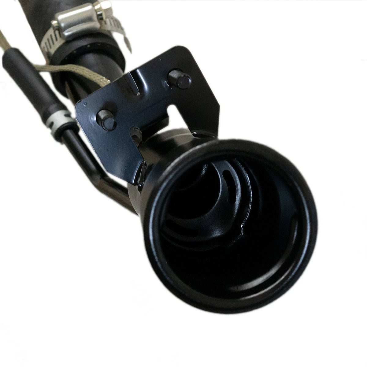 FNGM-150 Fuel Tank Filler Neck for Chevy GMC Envoy Trailblazer (2005–2009)