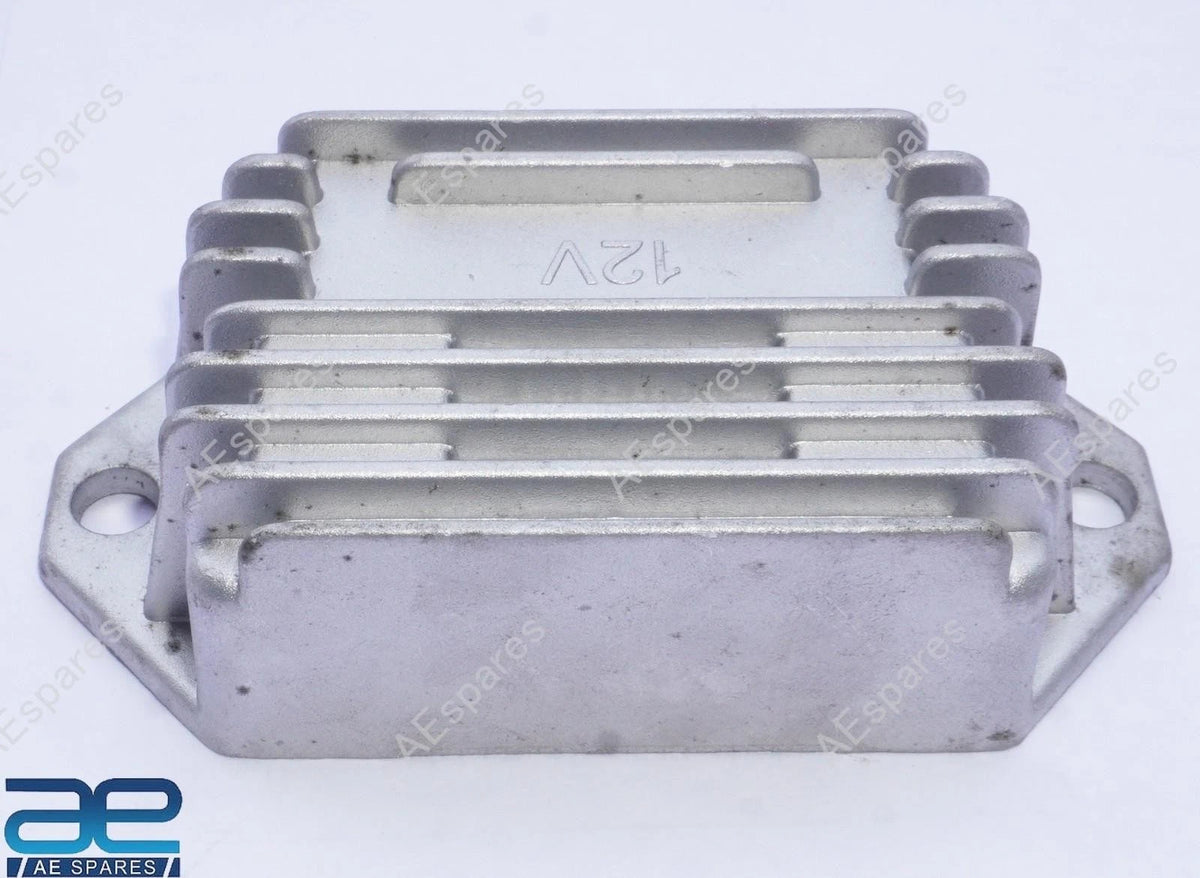 Regulator Rectifier 12V 4-Pin for Vespa PK 50 PX 80 PK 125 P 200 PX 200 Cosa