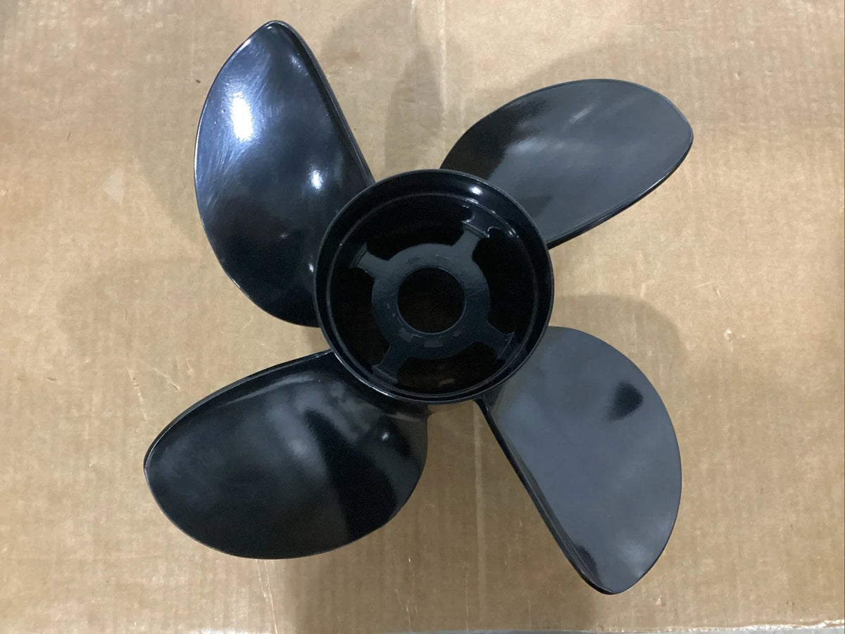 Turning Point Hustler 4 Blade Propeller 14x19P 2150-1940 for Boats (Used)