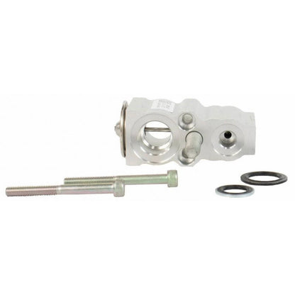 YG839 A/C Expansion Valve for Lincoln Nautilus Continental MKZ MKX (2013–2020)