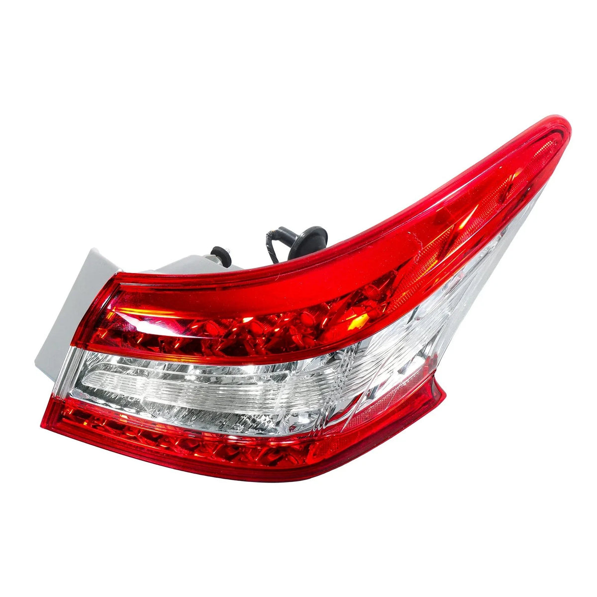Halogen Tail Light Assembly for Nissan Sentra (2013–2015) Outer Right