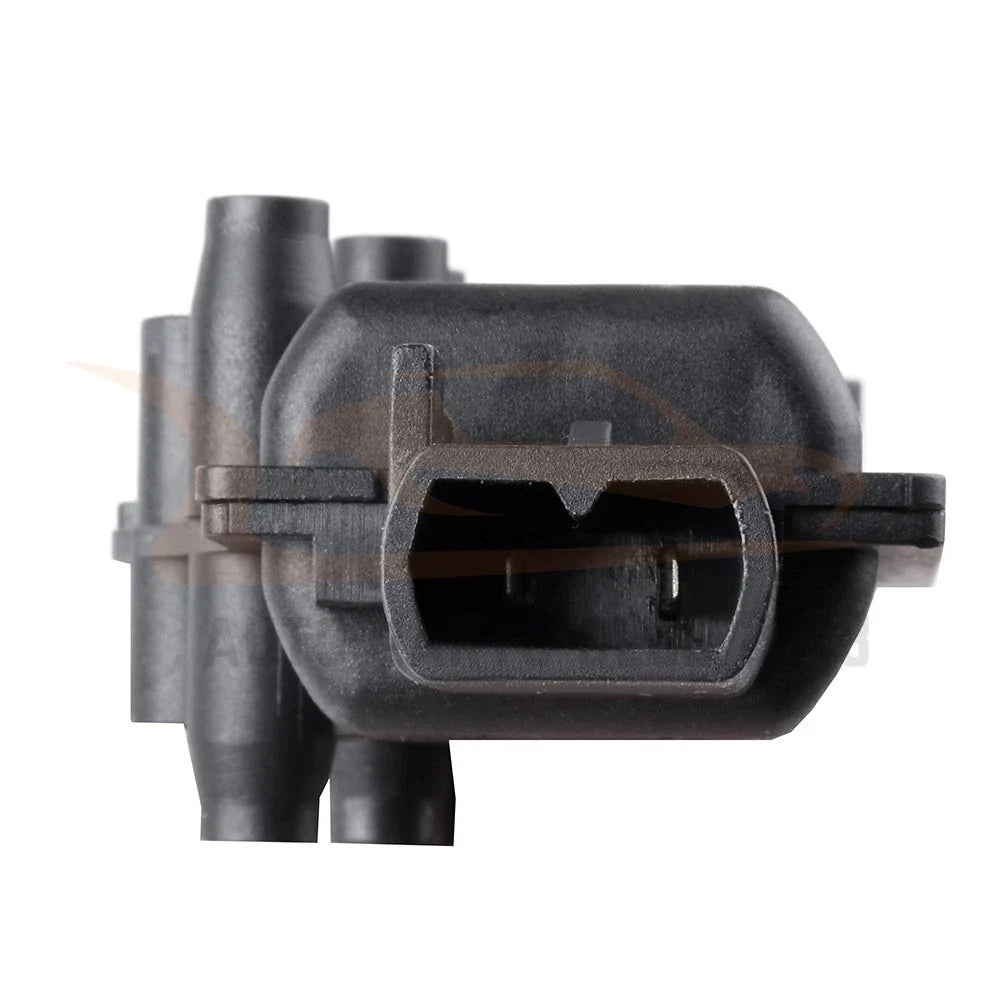Door Lock Actuator for Lincoln Town Car, Ford Mustang, Explorer (1990–2011)