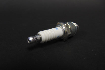 2X NGK Spark Plug BPR6HS for Snowmobile (Read Listing)