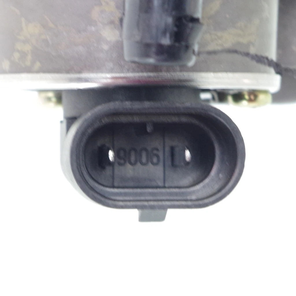 Fog Light Assembly for Pontiac Vibe (2003–2008) TO2592116, CLX-M0-TY1100-B000L-CL360A1