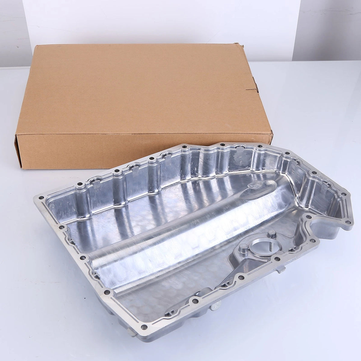 Aluminium Lower Engine Oil Pan for VW Golf, Tiguan, Audi A3, TT, Seat Leon (2015–2023) - 06K103600R, 06K103600AE, 06K103600AA
