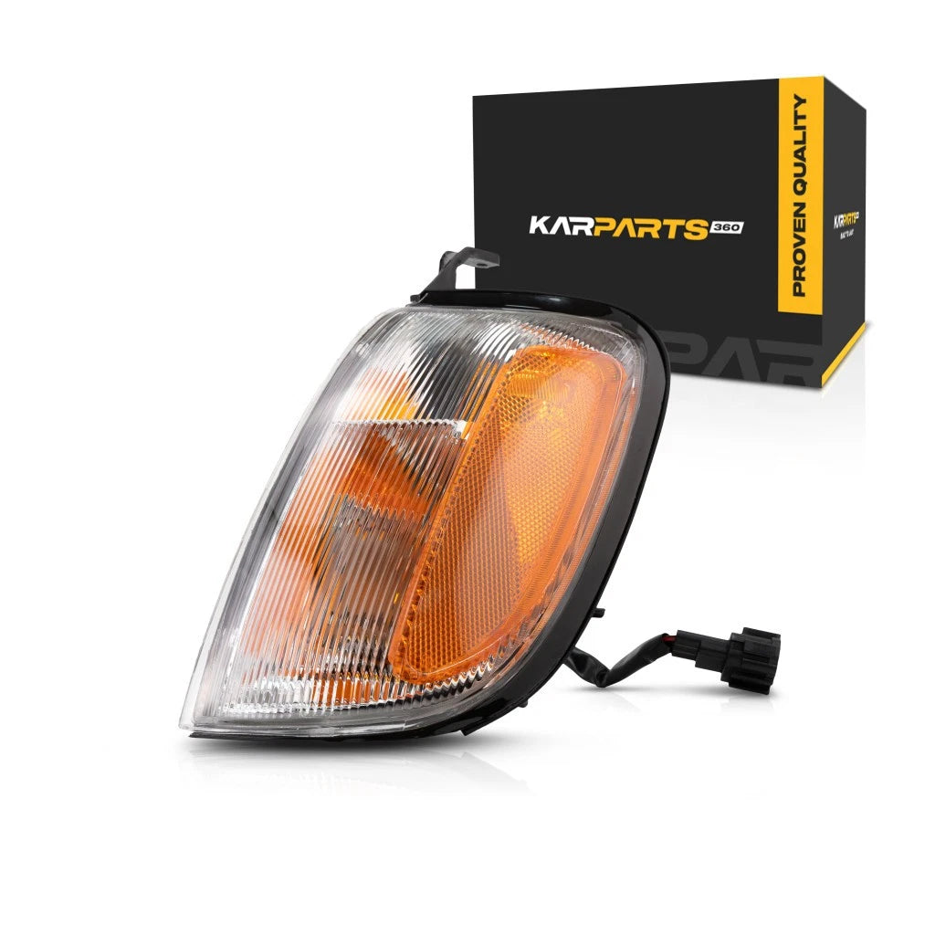 Corner Light for Nissan Xterra (2000–2001) NI2520124, CLX-M1-314-1529L-AC-CL360A1