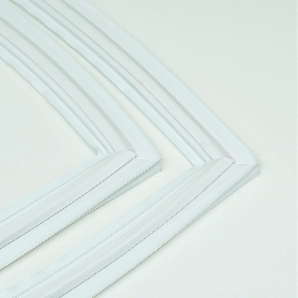 WR24X10186 Door Gasket for General Electric Refrigerator (No Years Supplied)