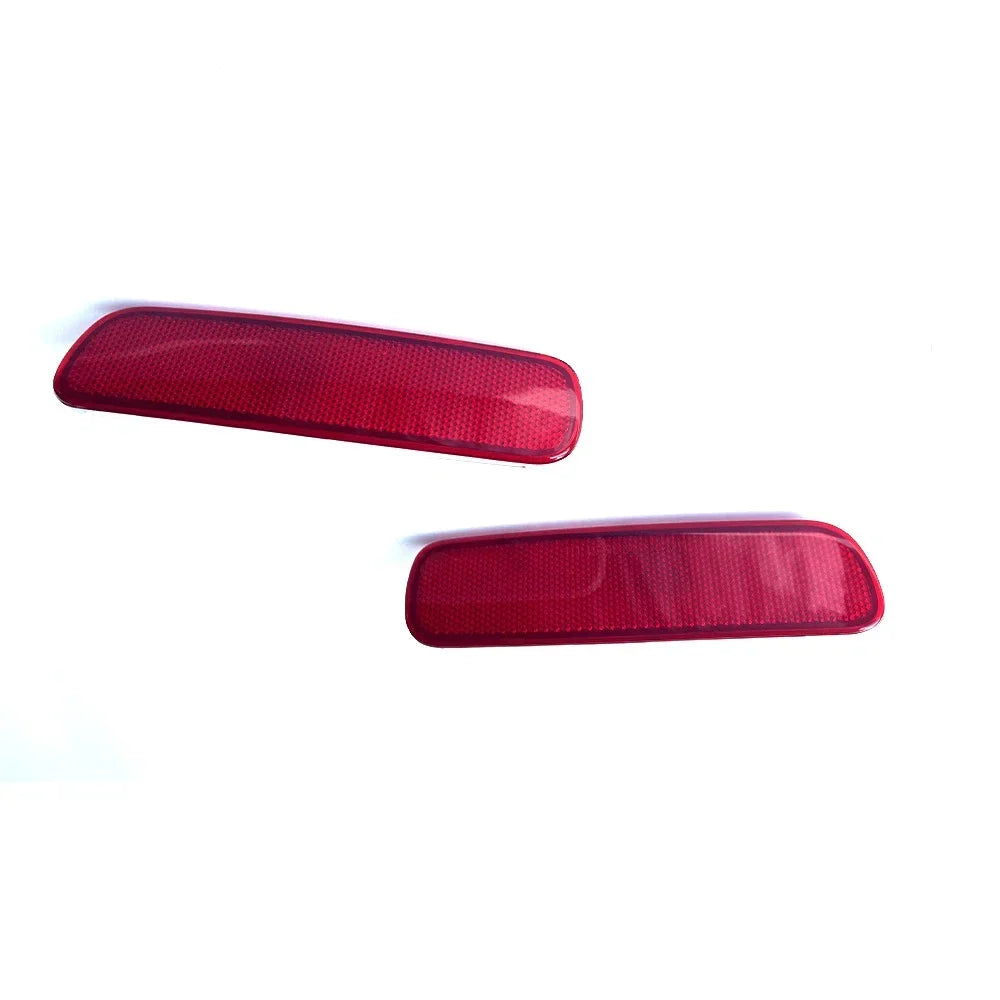 Red Rear Bumper Brake Light Reflector for Toyota Land Cruiser LC100 (1998–2007)