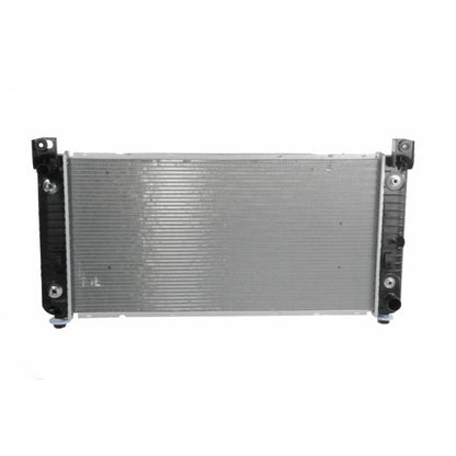 Radiator for Chevy Suburban, Yukon, Silverado 1500 (2001–2013) 21653