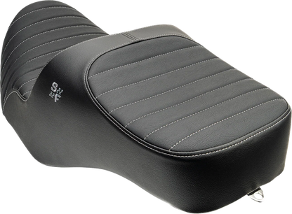Chariot Seat for Harley FLH/FLT (2009–2023) - Silver Classic Stitch