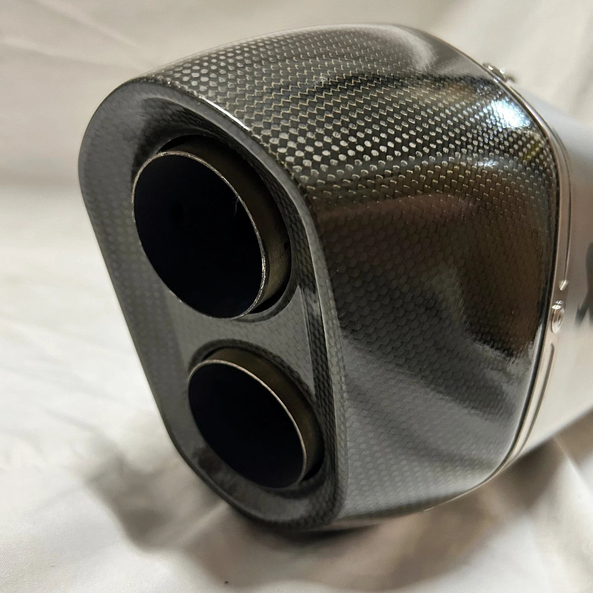 Carbon Fiber Akrapovič Sport Touring Silencer for Can-Am (219400650)