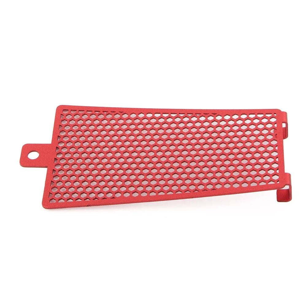 Oil Cooler Radiator Grille Cover for Harley Softail Deluxe Low Rider Fat Bob (2018–2023)