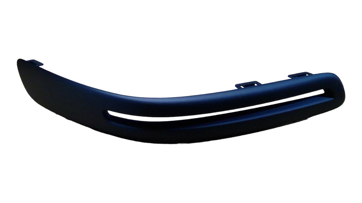 Molding for Chevrolet Venture (2001–2005) - Part Number 88896422