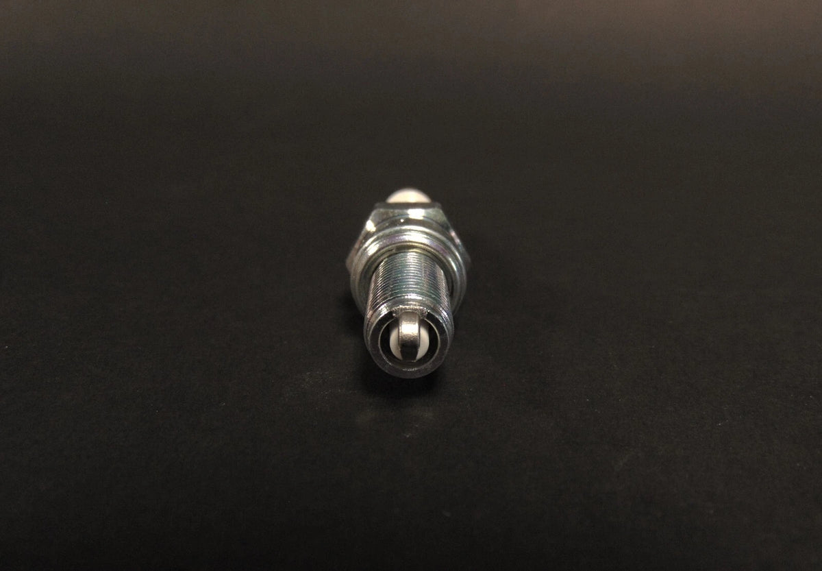 NGK Spark Plug CR8EIB-10 for