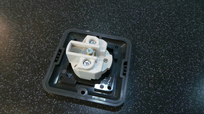 240V 3-Pin UK Socket for Caravan Motorhome C-Line/CBE (No Part Numbers)