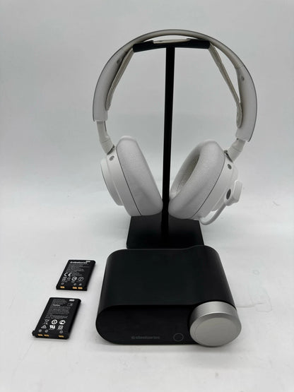SteelSeries Arctis Nova Pro Wireless Headset for Gaming (Noise Cancelling)