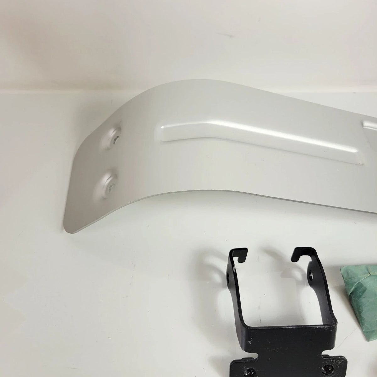Sump Guard Skid Plate for Royal Enfield INT650 GT650 (OEM 1760111/B)