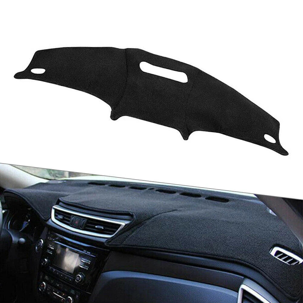 Dashboard Cover for Chrysler PT Cruiser (2001–2005) - Anti-Slip Black Pad