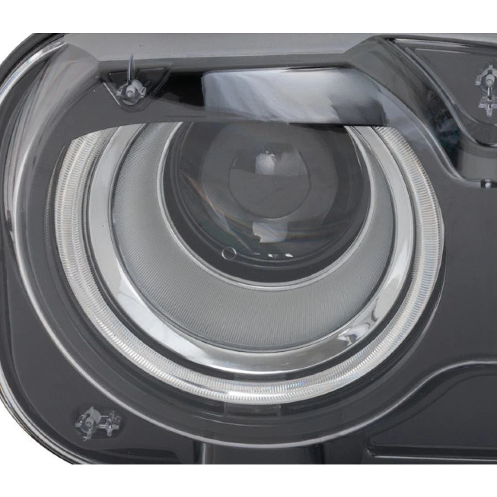 Passenger Side Headlight for Dodge Challenger (2015–2023) CLX-M0-USA-RD10010107AQ-CL360A70, CH2503324