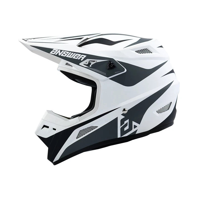 Answer AR1 Helmet for D.O.T. E.C.E. (475252)
