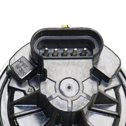 EGR Valve for Chevy Express 3500 (1996–2003) CLX-M0-USA-REPG509202-CL360A90