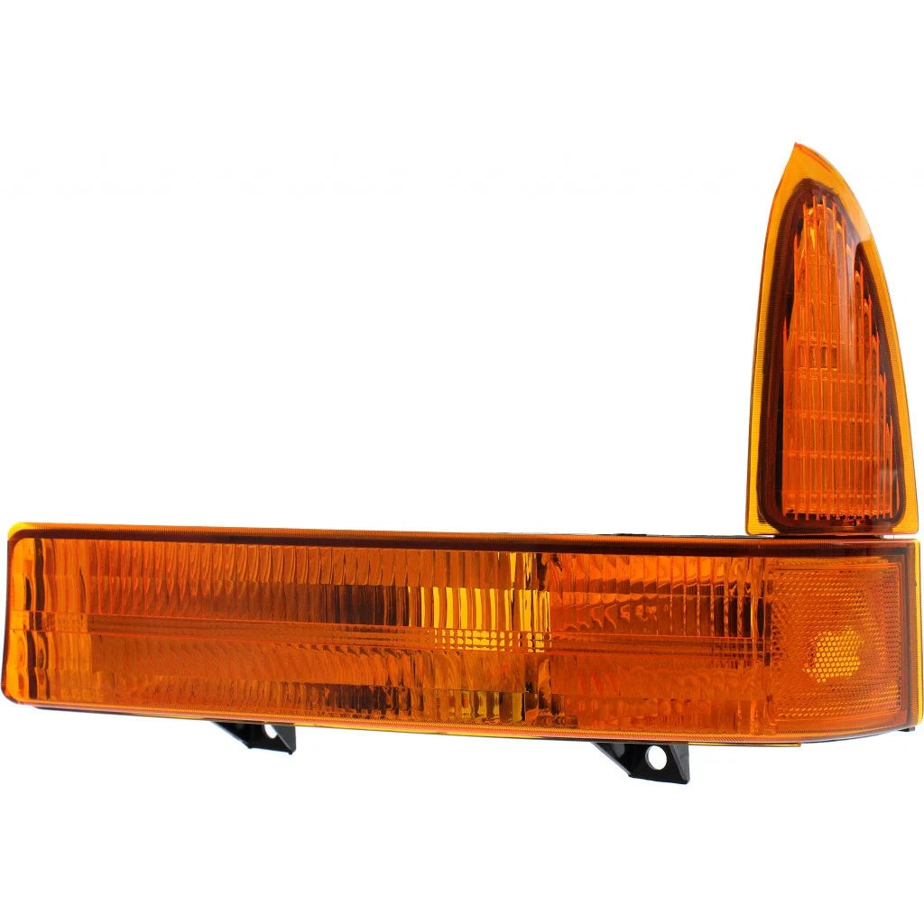 Front Signal/Corner Light Driver Side for Ford F-250 Super Duty (2001) CLX-M1-330-1638L-UF-CL360A3, FO2520141