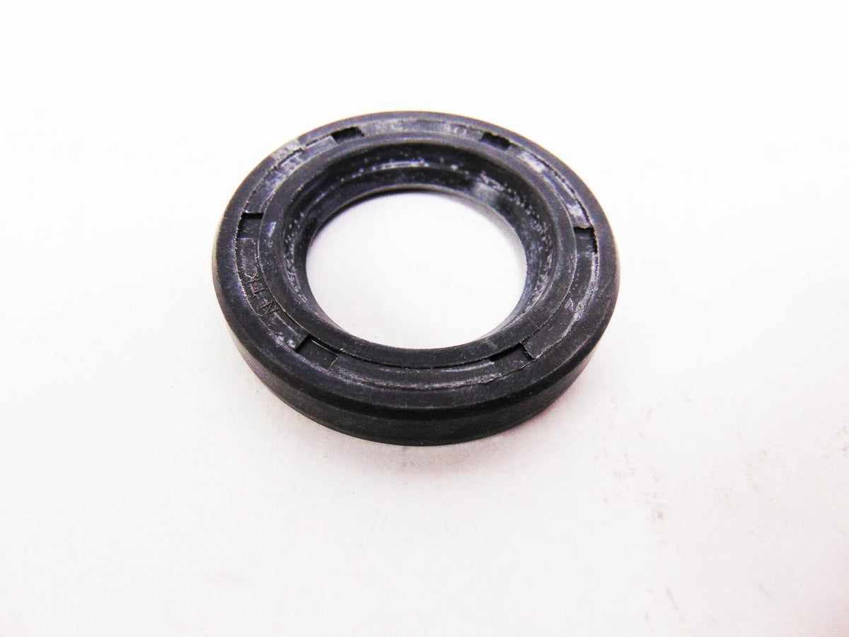 Left Crankshaft Oil Seal for Arctic Cat Lynx (1979–1980) 3002-315