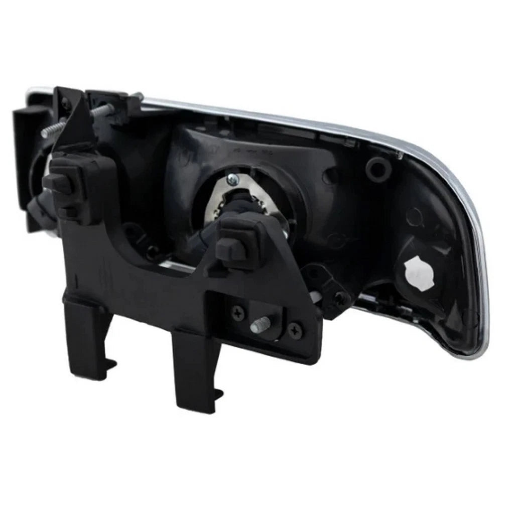Headlight Passenger Side for Chevy Blazer (1998–2005) MLX-SHE906-154QR-CL360A50, GM2503172