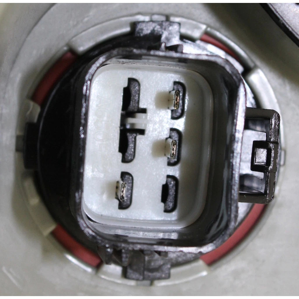 Turn Signal/Fog Light Assembly for Cadillac STS (2005–2011) CLX-M0-19-5852-00-9-CL360A55, GM2530127