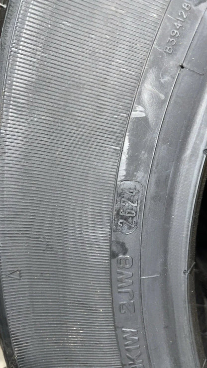 Dunlop D401 Tire 130/90B16 for Harley-Davidson XL (1981–2003) Blackwall 16"