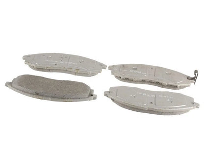 Brake Pad Set for Nissan Frontier (2003–2004) 68946VCYD