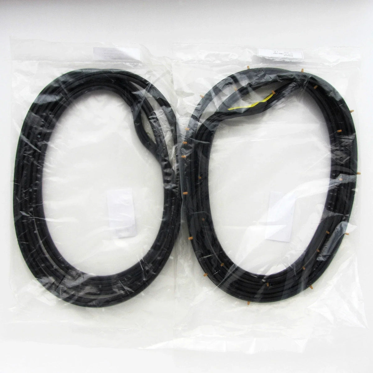 Door Weatherstrip Rubber Seal for Nissan Navara D21, Pathfinder WD21 (1997-2004)