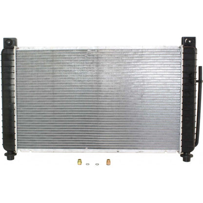 Radiator for GMC Sierra 1500 (2005–2006) CLX-M0-2334-CL360A6, GM3010436