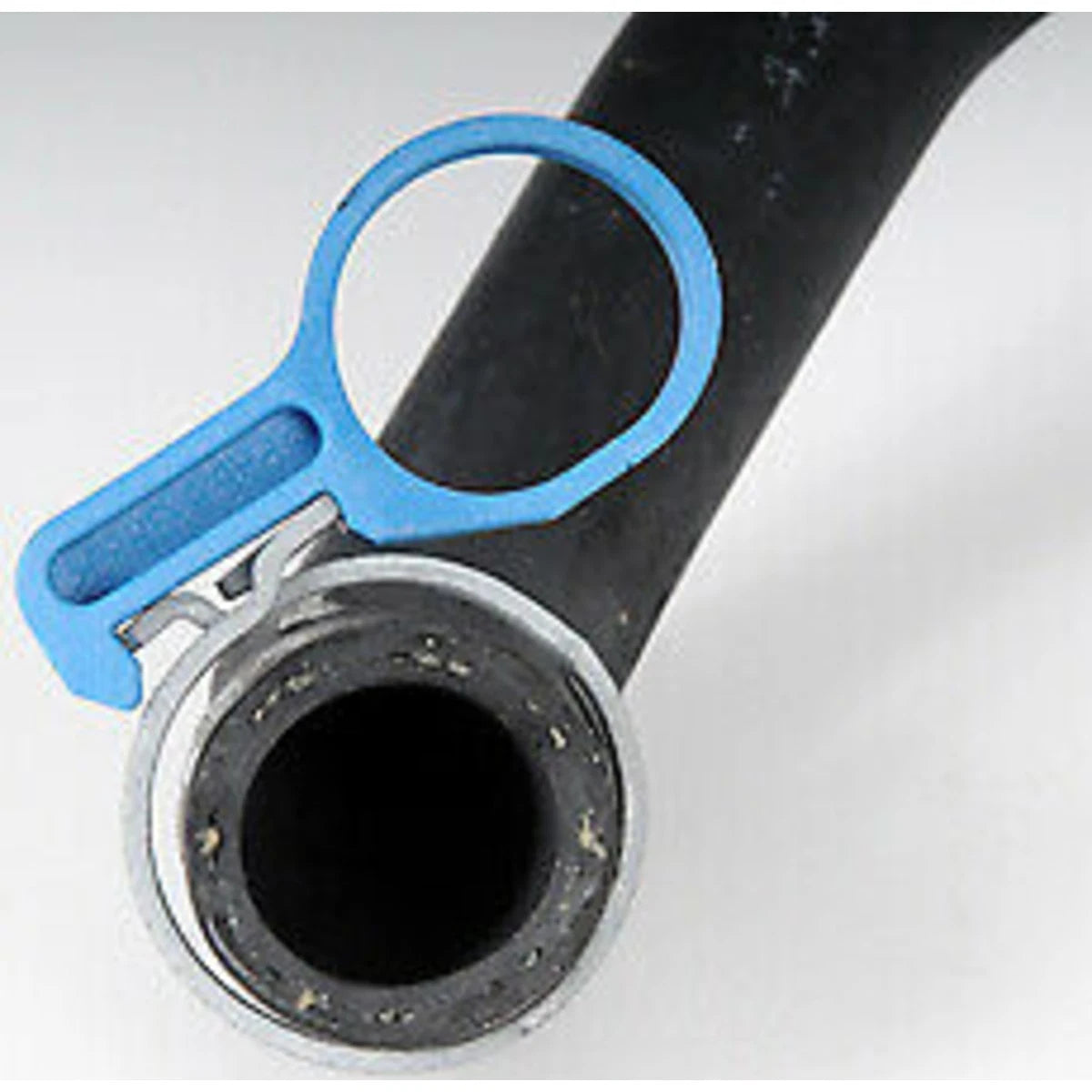 09128706 Heater Hose for Saturn L300 L200 LW200 L100 LS LS1 LW1 (2000–2004)