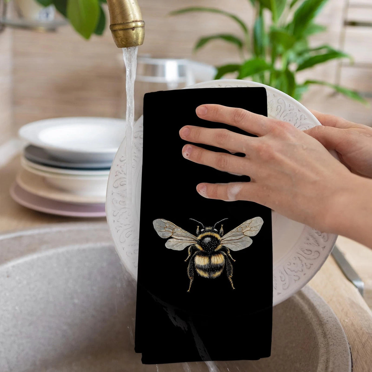 Set of 2 Moody Bumble Bee Kitchen Towels for Home Decor