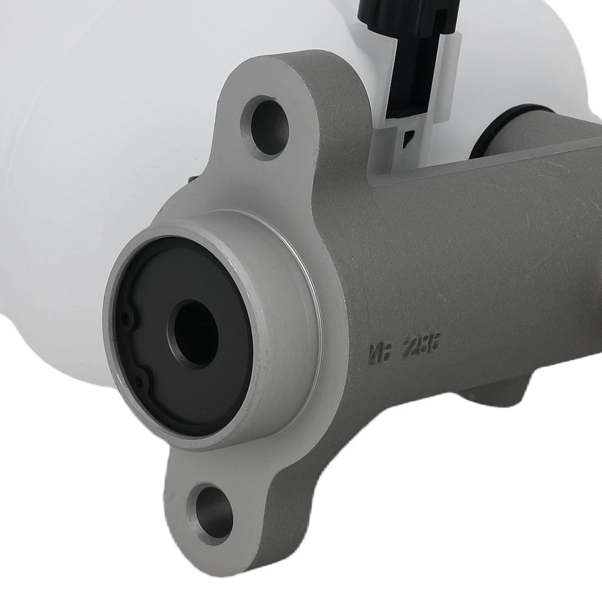 Aluminum Master Cylinder for Ford F-250 F-350 F-450 (2005–2007)