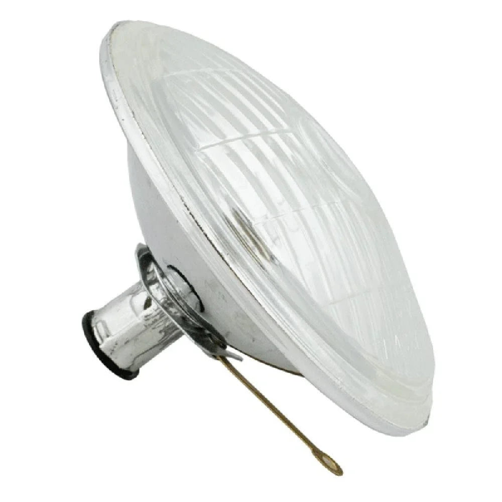 6 Volt Beam Light for Case-IH Harvester Tractor (358890R91)